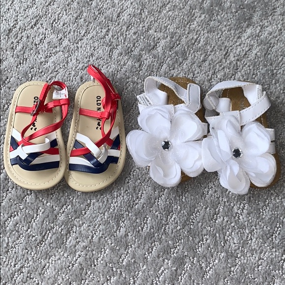 OLD NAVY sandals - Picture 1 of 1